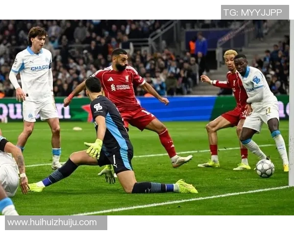 友谊赛精彩回顾AC米兰逆转利物浦乌龙球瞬间引发全场欢呼